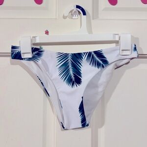White women's Swimming suit bottom size S